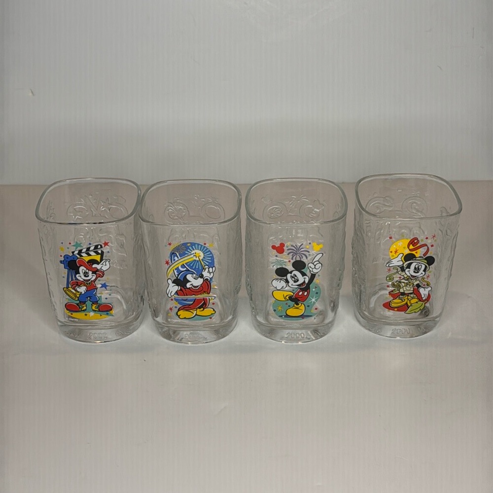McDonald's Disney World 2000 millennium glasses